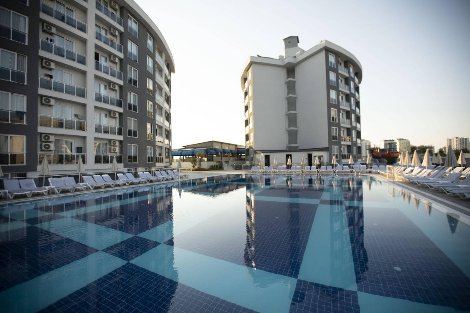 Attalos Smart Lara Star Antalya Eksteriør billede